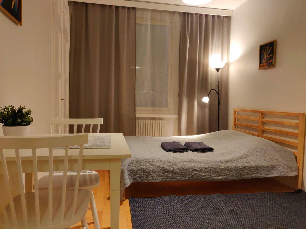 Studio In Helsinki City Center Apartamento Exterior foto