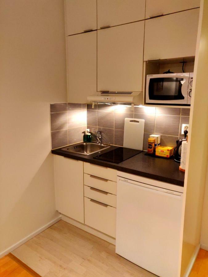 Studio In Helsinki City Center Apartamento Exterior foto